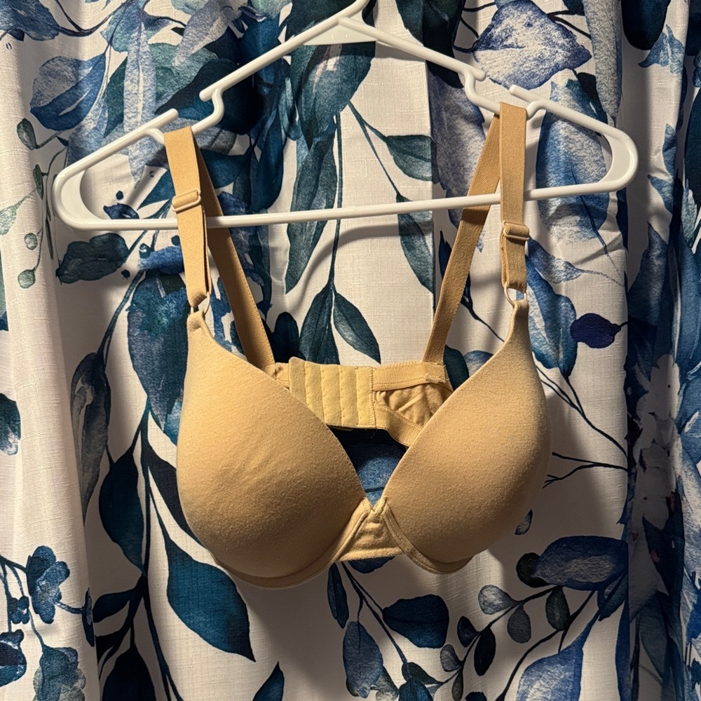 Fruit of the Loom Tan Bra